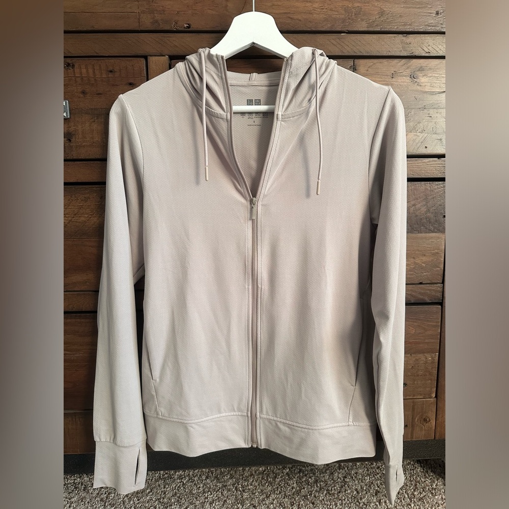 AlRism Mesh UV Protection Full-Zip
Hoodie in Color 30 Natural